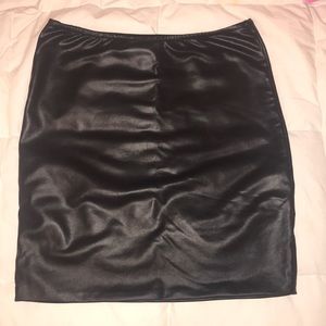 faux leather tight skirt